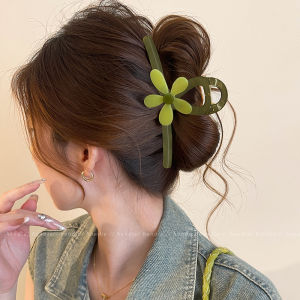Elegant Floral Hair Clip Large