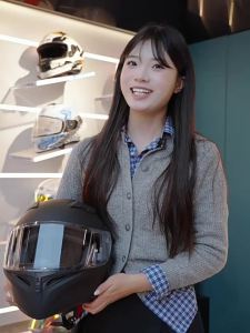 AIS | Mens Modular Motorcycle Helmet All-Weather Safety-Certified Bluetooth