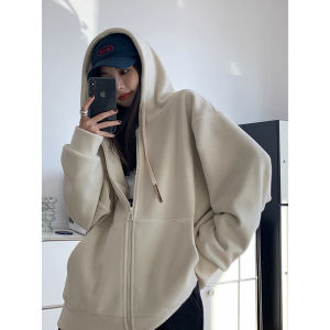 เสื้อสเวตเตอร์คาร์ดิแกนมีฮู้ดสีชานมสำหรับผู้หญิงโอเวอร์ไซส์แบรนด์ยอดนิยมสไตล์อเมริกันเสื้อคลุมบุขนกำมะหยี่หนาพิเศษแฟชั่นสไตล์ชิวๆสำหรับฤดูใบไม้ผลิและฤดูใบไม้ร่วง