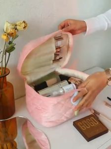 เครื่องมือถุงเก็บของสไตล์เกาหลี แฟชั่นชั้นสูง วัสดุผ้าลูกฟูก กระเป๋าเคสสำอาง