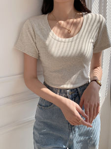 Mosesqueen เสื้อทีเชิ้ตคอ U ไหล่ตรงแขนสั้นเข้ารูปใส่แล้วดูผอมเพรียวแมทช์ลุคง่ายระบายอากาศได้ดีเหมาะกับฤดูใบไม้ผลิและฤดูร้อนสำหรับผู้หญิงมีความยืดหยุ่นสูงสำหรับคนส่วนน้อย