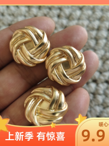 Vàng Thu Đông Quần Áo Nút Khóa Kim Loại Áo Khoác Len Lông Áo Khoác Ngoài Nữ Khóa Học Hoa Nút