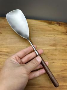 [Miss the Thigh] 304 Stainless Steel Spatula Cooking Shovel Rice Spoon Spoon for Individual Portions Public Spoon Stir-Fry