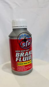 STP Brake Fluid DOT-3 300ml ActivGard Cairan Oli Rem Motor Mobil-Clear