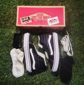 SEPATU VANSSE SK8 BW CLASIK WAFLE DT MADE IN CHINA SEPATU PRIA SEPATU WANITA SEPATU SNEAKERS SEPATU CASUAL SEPATU SEKOLAH