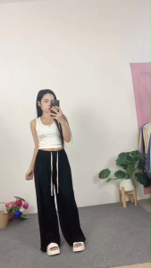 ชุดเซ็ตใหม่เรียบง่าย เสื้อสายเดี่ยว + กางเกงขากว้าง