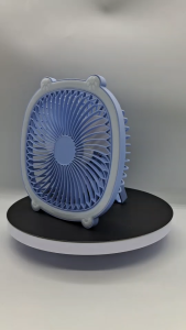 พัดลมตั้งโต๊ะ รุ่น Fill Light Fan | by HomeMingle