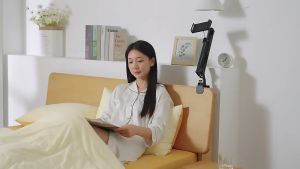 Phone Tablet Holder Phone Stands With Folding Long Arm Bracket Grip Lazy Phone Holder Foldable 360° Adjustable Bracket In Bed Cantilever Clip Bracket