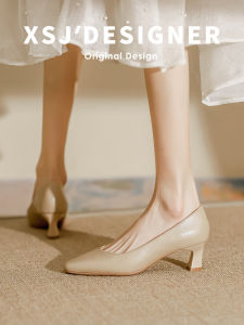 LIQIXIEFANG | Retro French Design Square Toe Coarse Heel Womens Single Shoes
