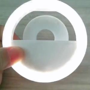 Vòng Đèn LED Pin Sạc USB Có Kẹp Giữ Hỗ Trợ Chụp Ảnh Selfie Dành Cho Điện Thoại -HAUSE