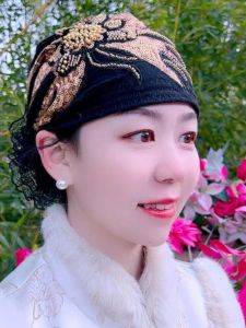 Mũ Quàng Hoa Ren Thời Trang Mùa Xuân Hè Thu Đông Mũ Che Tóc Bạc Mũ Khăn Trùm Đầu Phụ Kiện Tóc Cho Phụ Nữ Trung Niên Và Cao Tuổi