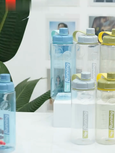 1200/1600ml Sports Large Capacity Water Bottle with Carrying Strap Outdoor Space Cup Tea Separator Water Bottle