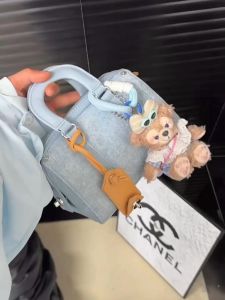 Versatile Platinum Blue Sea Area Pillow Handbag Womens 2025 New Fashion Shoulder Crossbody Bag High-End Sensation Stylish