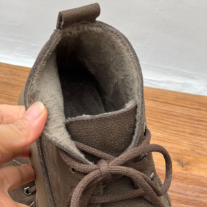 รองเท้าบูทมาร์ตินหนังวัวแท้ทำมือสไตล์ย้อนยุค ทรงสั้น ทรงหัวมน ทรงแบน ทรงลำลอง สำหรับผู้หญิง ฤดูใบไม้ร่วง 2023