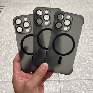 Ultra-Thin Frosted Anti-Fingerprint MagSafe Wireless Charging Phone Case for  15 pro Max Semi-Transparent Hard Shell