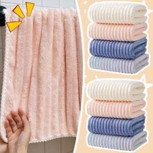 4 Colors Dual-Use Thickened and Enlarged Candy Velvet Bath Towel Coral Fleece Skin Friendly and Absorbent Adult Beach Towel Towel and Bath Towel Set