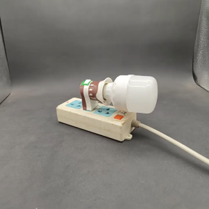 ASMTLED Fitting Lampu Bohlam Studio LED Cabang 3 with Switch 220V E27 - E344 - White