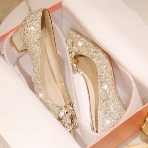 Crystalline Bridal Shoes with Chunky Heel for Women Elegant Fashionable Wedding Shoes Suitable for Engagement And Daily Wear Comfortable to Walk in