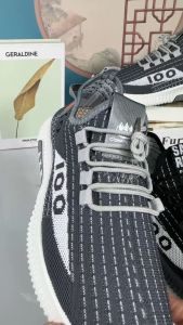 Korean version of the new mens casual sports shoes flying woven rubber soft-soled outdoor shoes