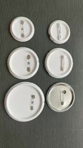 CRAYON SHIN CHAN BAG PIN CLIP CARTOON CLIP CARTOON PIN蜡笔小新