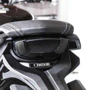 For Honda CB650R/CBR650R 2019-2020 For Honda CB300R/CB150R 2018-2019 Motorcycle Brake Tail Light Turn Signals Assemblies