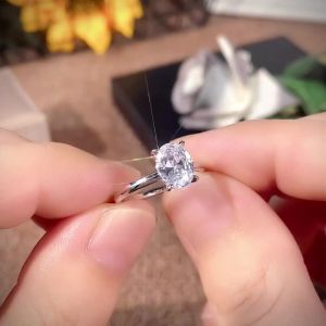 Huitan Oval Cut Cubic Zirconia Rings for Women Simple and Classic Design Wedding Engagement Promise Accessories Eternity Jewelry