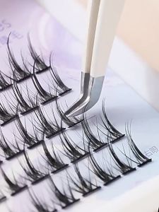 Eyelash Tweezers Tool Safe Stainless Steel Curved Eyelash Tweezers Anti-Static Tweezers for Beginner