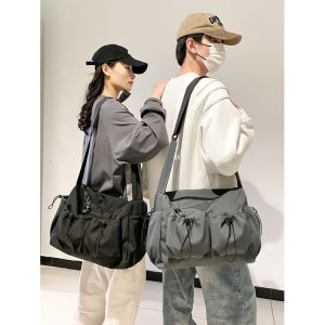 Túi Đeo Chéo Nam Phong Cách Công Sở Nhật Bản Dung Tích Lớn Màu Trơn Đơn Giản Thường Ngày Túi Đeo Vai Đơn Kiểu Giao Hàng