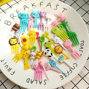Safe Animal Design Fruit Forks For Kids