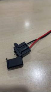 Soket Sikring Fuse Box Hitam - 7476: Komponen Elektronik Mobil Berkualitas