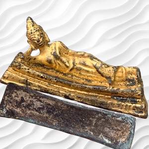 พระพรหม พิมพ์พระนอน เนื้อกระไหล่ทอง พระเครื่อง ตรงปก