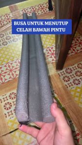 BUSA PENUTUP CELAH LUBANG BAWAH PINTU / PELINDUNG CELAH PENYEKAT PINTU / DOOR STOPPER