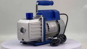 【แรงดันลบสูง】 เครื่องอัดอากาศ ปั๊มสุญญากาศ ปั๊มสุญญากาศโรตารีเวนแบบพกพา ปั๊มสุญญากาศมินิสำหรับบำรุงรักษาเครื่องปรับอากาศ ปั๊มสุญญากาศสำหรับสา ทำความเย็น ปั๊มสุญญากาศ มาตรฐานยุโรป 220V ปั๊มโรตารีเวนแบบสเตจเดียว 2.5CFM