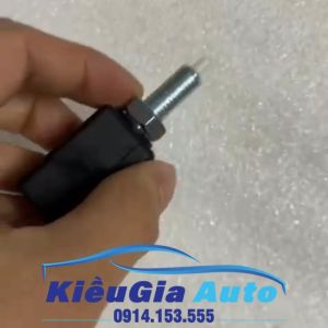 Công tắc chân phanh Hyundai Terracan 2001-2006 Chính hãng