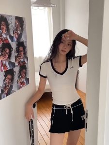 Korean Style Womens Cotton Semi Crop V-Neck Tee - Retro Preppy Streetwear Casual Top