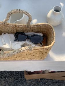 แว่นกันแดดทรงตาแมวสำหรับผู้หญิง เลนส์กันแดด UV ป้องกันแสงแดดในช่วงวันหยุดที่ชายหาด สไตล์เกาหลี แฟชั่น แว่นกันแดดสำหรับใบหน้ารูปสี่เหลี่ยม