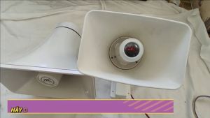 Loa bán hàng phóng thanh có liền amli cổng USBBLUTOOT THẺ NHỚ chạy điện 12 bình ác quy