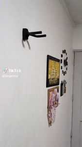 KING TaffSTUDIO Gantungan Dinding Gitar Back Holder Wall Mount stand dudukan bracket gitar - GH1