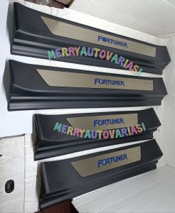 Sillplate samping mobil Fortuner non led