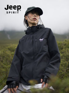 Jeep Spirit Autumn Winter Couples Outdoor Climbing Clothes Womens Style Three-in-One Windproof New Arrival 2025 Short Coat