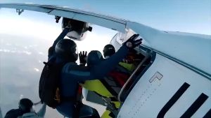 กล้องโกโปร กล้องติดหมวก กล้องกันน้ำ 4K Ultra HD DV กันน้ำได้ลึกถึง 30 เมตร กล้องบันทึกภาพ กล้องถ่ายใต้น้ำ กล้องถ่ายในน้ำ GoPro 4K กล้องติดหมวก กล้องกล้องแอ็คชั่นแคม ถ่ายใต้น้ำ กล้องติดมอไซค์