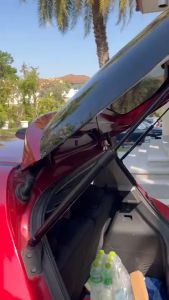 โช้คฝาท้าย Suzuki Swift 1คู่ ซ้าย ขวา แทนของเดิม ซูซูกิ สวิฟ 2018-2024