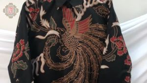 Batik Pria Lengan Panjang Katun Lapis Furing Remaja Dewasa Modern Mewah Premium Hitam Terbaru PCW07