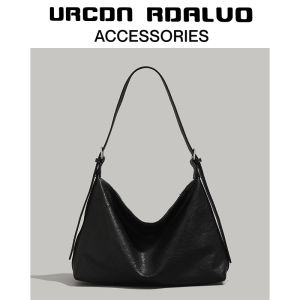 กระเป๋าถือทรงสี่เหลี่ยม UR ความจุขนาดใหญ่ กระเป๋าสะพายข้างสำหรับเดินทางแบบลำลอง กระเป๋าสะพายไหล่แบบหนัง PU สำหรับผู้หญิง