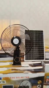 [BH 2 NĂM TẶNG DÂY NỐI  CÓ REMOTE] quạt treo tường sạc năng lượng mặt trời solar fan 16 inch siêu mát 12 cấp độ gió dung lượng 25000mAh 25W động cơ không chổi than sử dụng tới 30 giờ