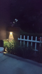 ลูกปัดโคมไฟเดี่ยว/ลูกปัดโคมไฟคู่LEDติดบันไดหน้าบ้าน รั้วบ้านโคมไฟติดผนังพลังงานแสงอาทิตย์ กันน้ำกลางแจ้งเพิ่มความสวยงาม ไฟพลังงานแสงอาทิตย์ ไฟกลางแจ้ง