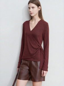 AMII | Elegant V-neck Irregular Belted Slim Fit Knitwear