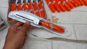 Dao 2 lưỡi bào sợi gọt hoa quả Barbarian Thái Lan - Cán vàng 22cm sắc bén dễ sử dụng