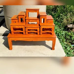 SLK โต๊ะหมู่บูชาไม้สัก หมู่ 9 หน้า 5 90*50*สูง70 ซม. (ความสูงฐาน 28 ซม.) โต๊ะหมู่บูชาไม้สักทอง สีย้อมไม้สัก เหมาะสำหรับวางพระให้เป็นระเบียบและสง่างาม