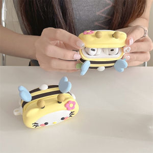 เคสป้องกันหูฟัง Bluetooth ลายผึ้ง KT Cat น่ารักสำหรับ Samsung Galaxy Buds3 pro สำหรับผู้หญิง หูฟังไร้สายแบบนุ่ม